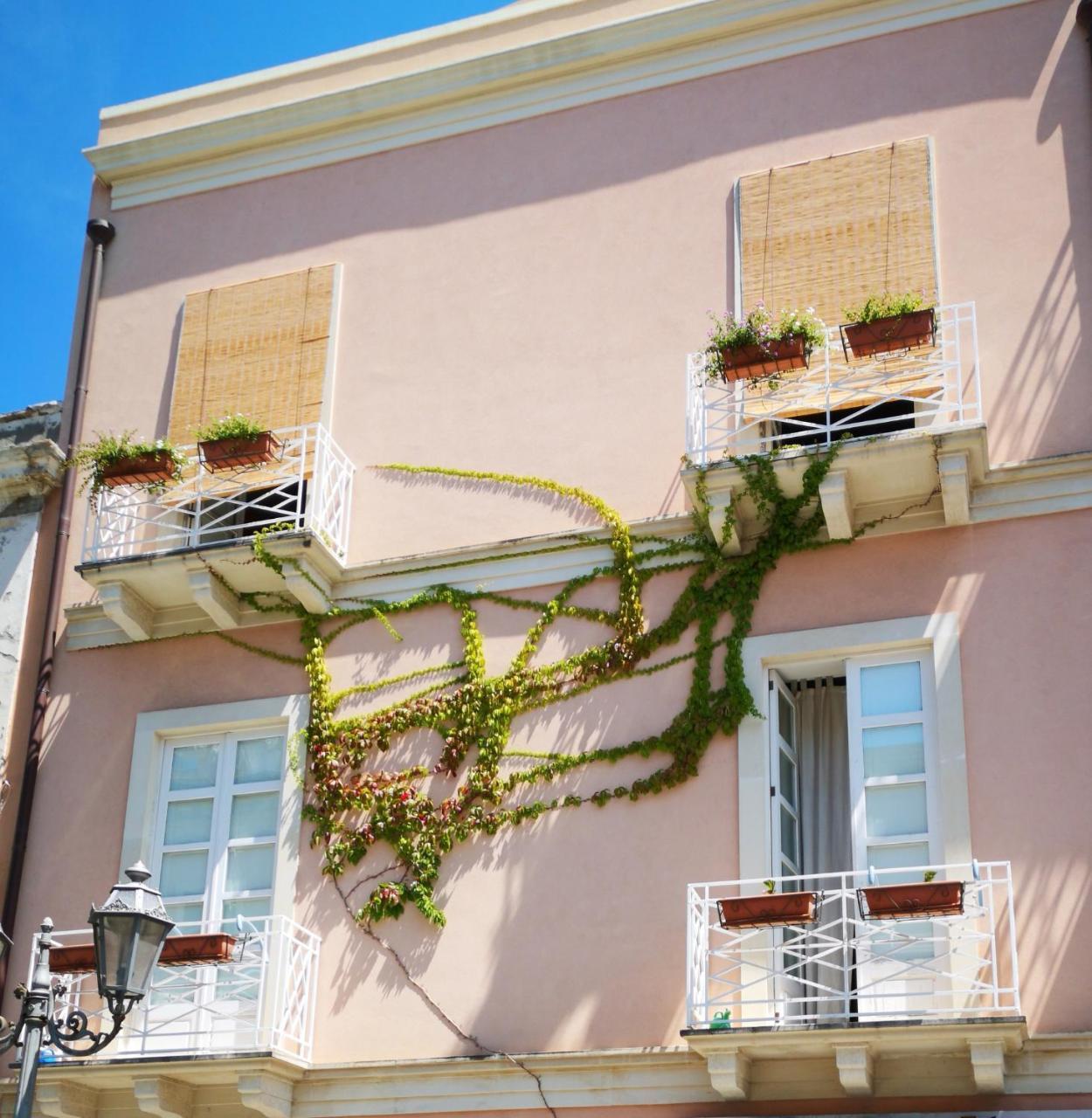 L'Alberghetto Milazzo Exteriör bild